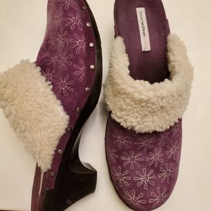 Issac Mizrahi Clogs with Shearling